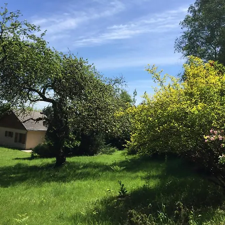 A L'oree Des Bois Holiday home *