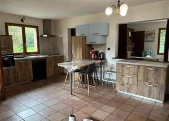 A L'oree Des Bois Holiday home