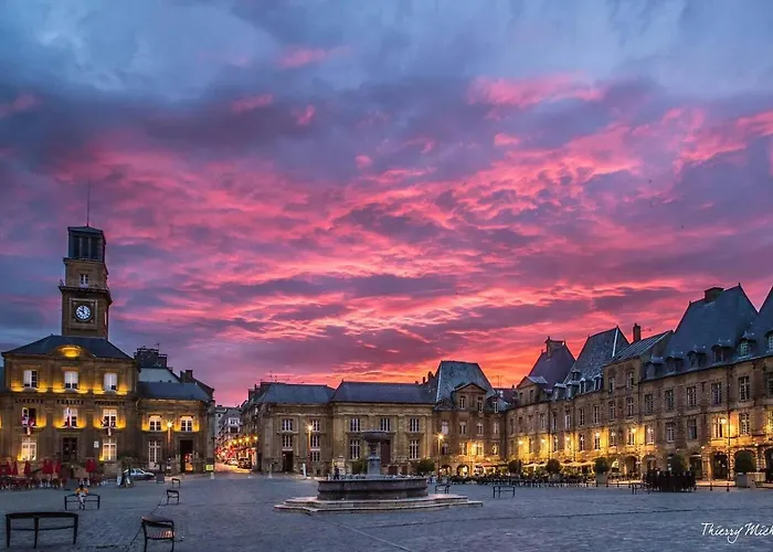 A L'oree Des Bois Holiday home