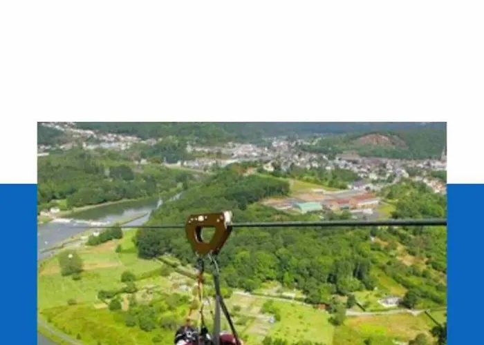 A L'oree Des Bois Holiday home Montherme